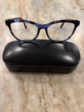 Coach Women's Tortoiseshell Cat-Eye Glasses Frame, mod 5392, branded case